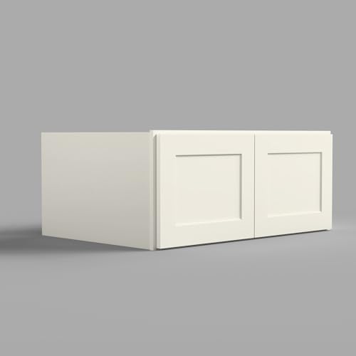 Kitchen Cabinets above Refrigerator