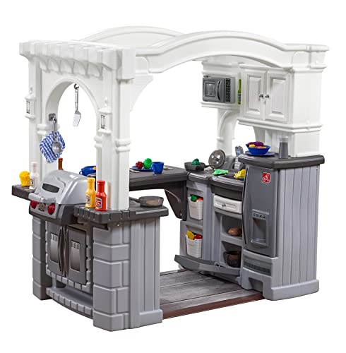 Step 2 Grand Walk in Kitchen: Ultimate Interactive Kids Playset Review